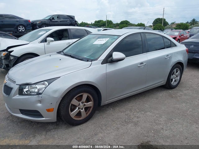Chevrolet Cruze 1lt Auto 2014 1G1PC5SB4E7484523 Image 2