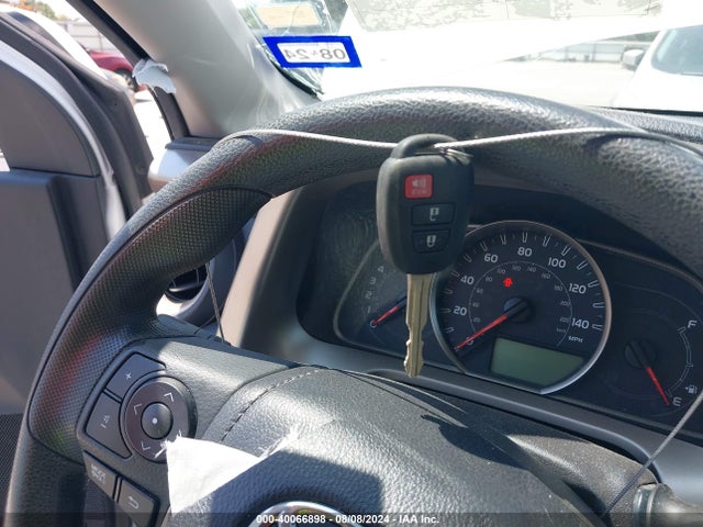 Toyota Rav4 Xle 2015 2T3WFREVXFW166144 Image 11