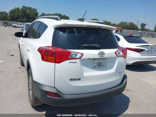 Toyota Rav4 Xle 2015 2T3WFREVXFW166144 Image 16