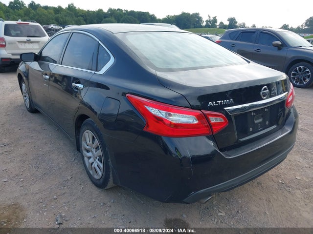 Nissan Altima 2.5 S 2017 1N4AL3AP5HN365318 Image 3