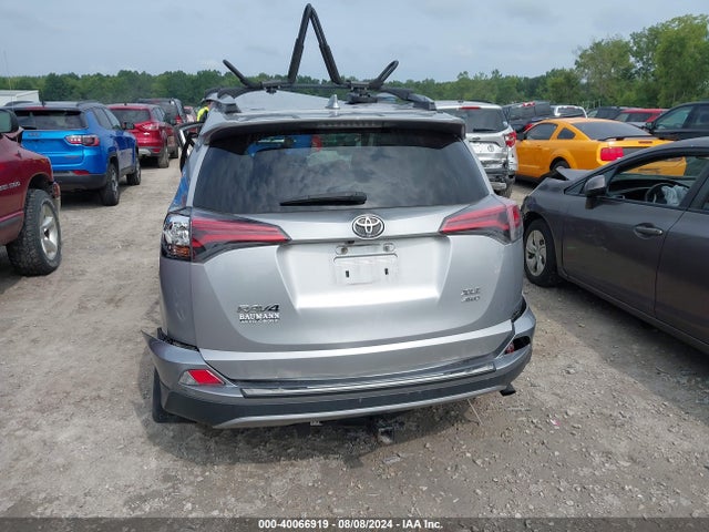 Toyota Rav4 Xle 2017 2T3RFREV0HW638951 Image 15