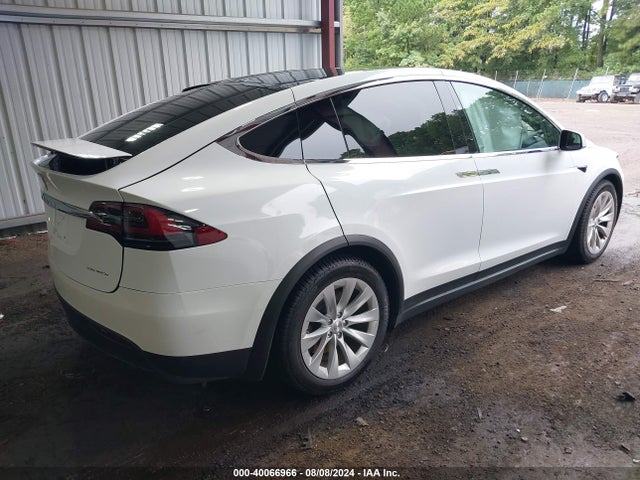 5YJXCAE25LF286486 Tesla Model X Long Range Dual Motor All-wheel Drive/long Range Plus Dual Motor All-wheel Drive