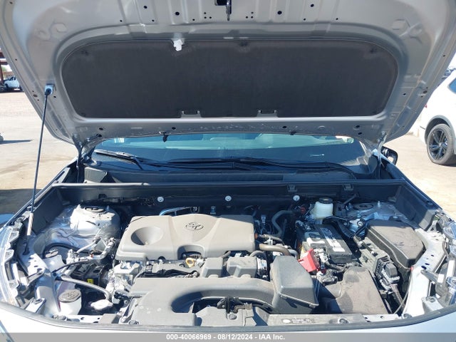 Toyota RAV4 LE 2024 2T3H1RFV8RW341971 Image 10