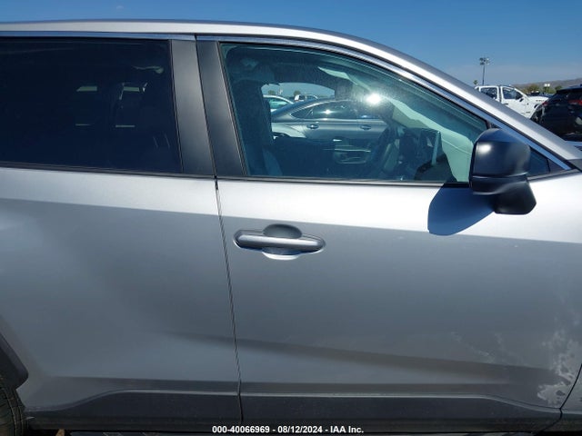 Toyota RAV4 LE 2024 2T3H1RFV8RW341971 Image 13