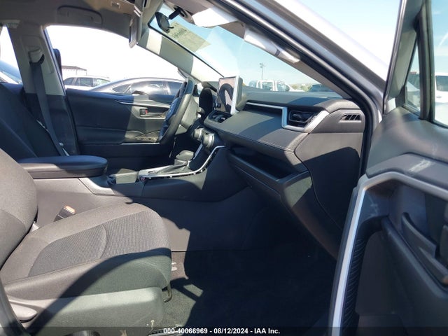 Toyota RAV4 LE 2024 2T3H1RFV8RW341971 Image 5