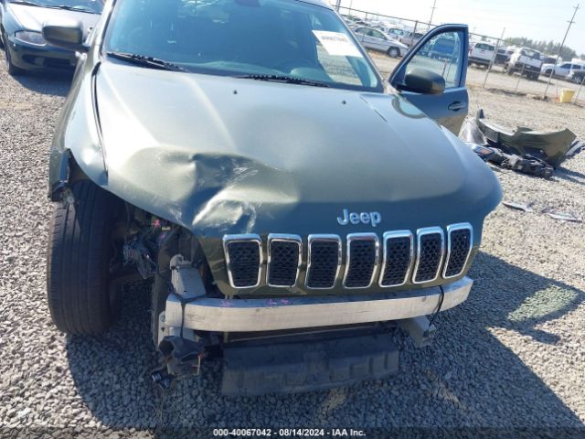 1C4PJMCB9KD482009 Jeep Cherokee Latitude 4x4