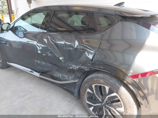 KNDC3DLCXP5103909 KIA Ev6 Wind
