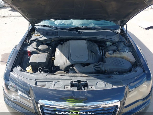 2C3CCABT9EH138631 Chrysler 300 S