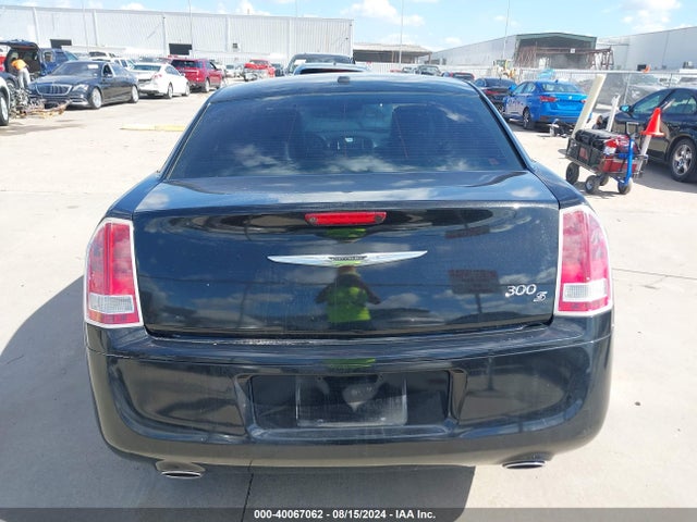 2C3CCABT9EH138631 Chrysler 300 S