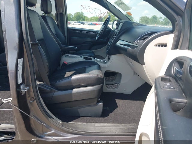 2C4RDGCG5KR578469 Dodge Grand Caravan Sxt