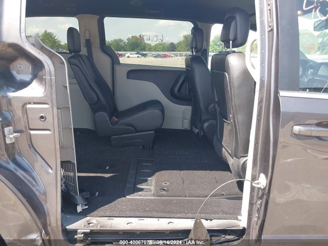 2C4RDGCG5KR578469 Dodge Grand Caravan Sxt