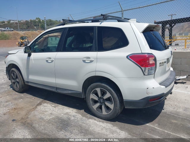 Subaru Forester 2.5i Premium 2017 JF2SJAEC9HH417825 Image 14