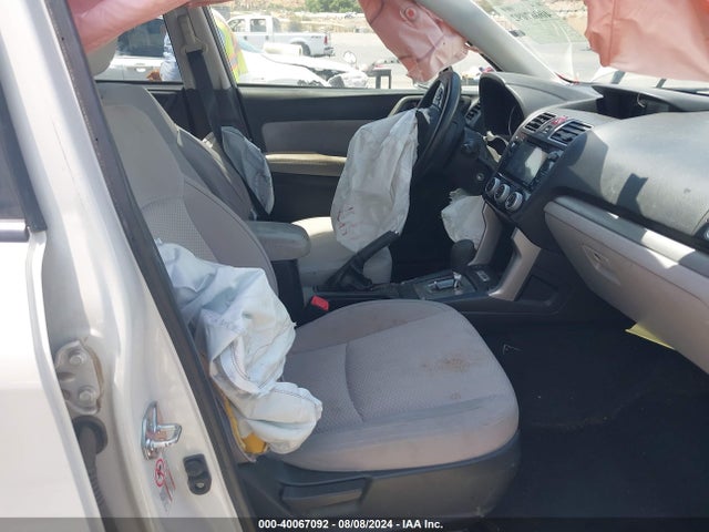 Subaru Forester 2.5i Premium 2017 JF2SJAEC9HH417825 Image 5