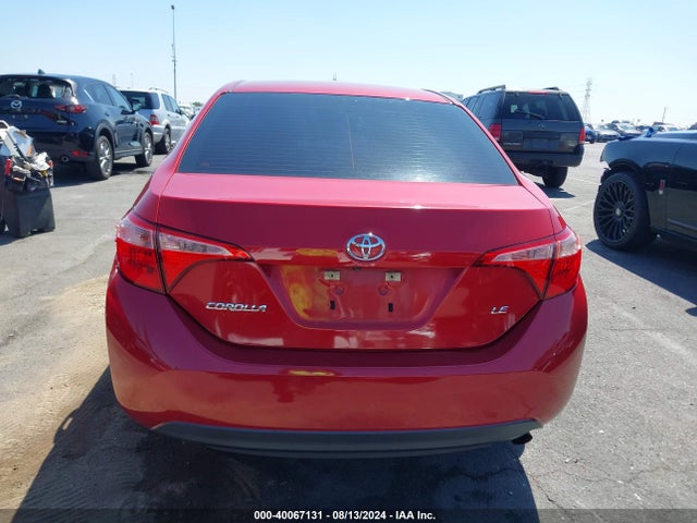 Toyota COROLLA LE 2018 5YFBURHE5JP792591 Image 17