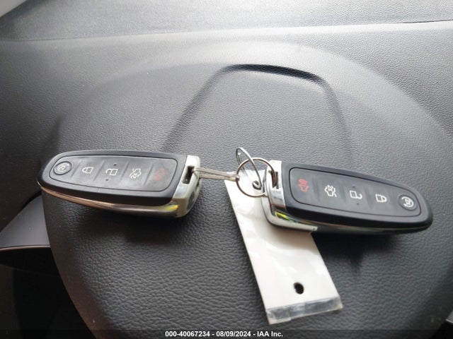 Ford Escape Titanium 2018 1FMCU0J91JUD04281 Image 11