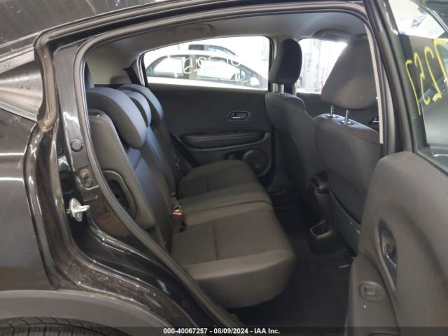 3CZRU6H37NM728099 Honda Hr-v Awd Lx
