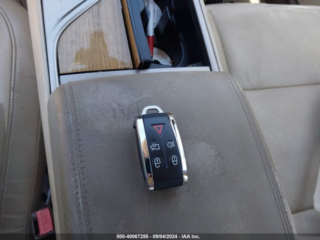 2009 JAGUAR XF SAJWA07C191R01068 Photo 10