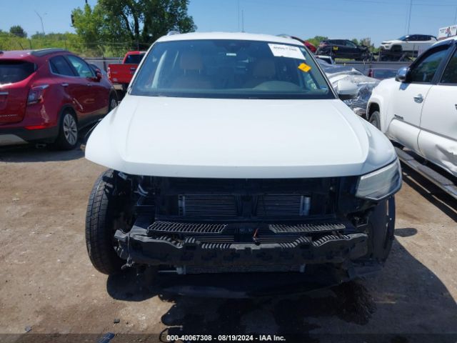 3VV2B7AX5NM114752 Volkswagen Tiguan 2.0t Se