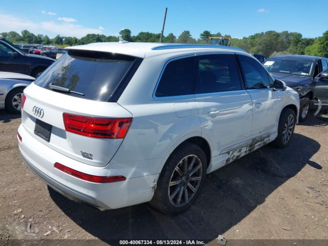 WA1LAAF76HD008560 Audi Q7 3.0t Premium