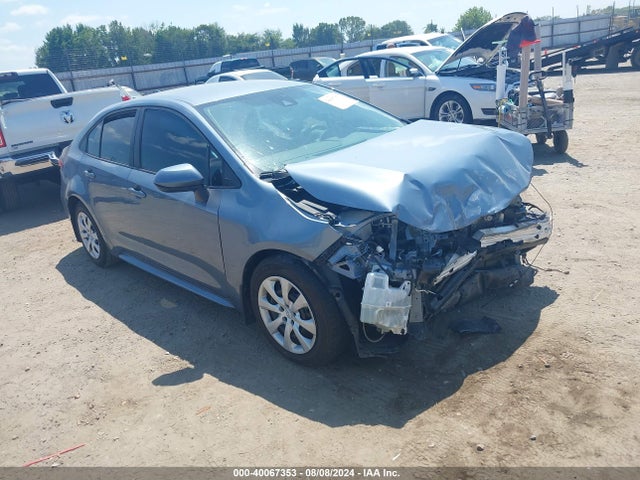 Toyota COROLLA LE 2021 5YFEPMAE6MP159989 Image 1
