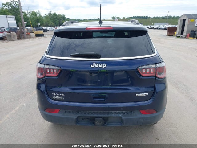 Jeep Compass Latitude 4x4 2018 3C4NJDBB9JT185064 Image 16