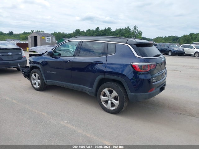Jeep Compass Latitude 4x4 2018 3C4NJDBB9JT185064 Image 3