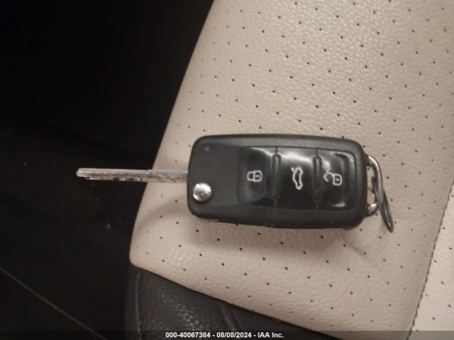 WVGBV7AX5GW588074 Volkswagen TIGUAN S
