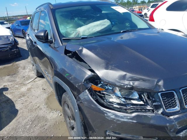 3C4NJCBB3JT488867 Jeep Compass Latitude Fwd