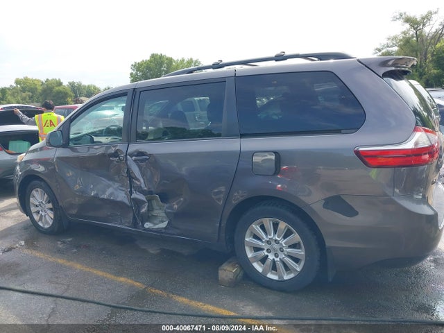 Toyota Sienna Xle 7 Passenger 2015 5TDDK3DC2FS096902 Image 15