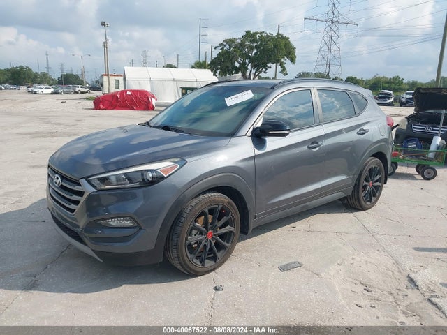 Hyundai Tucson Night 2017 KM8J33A29HU482075 Image 2