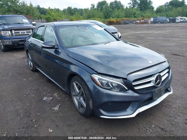 55SWF6GBXFU009221 Mercedes-Benz C 400 4matic