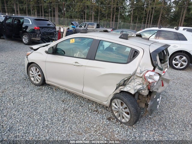 Chevrolet Spark 1lt Cvt 2016 KL8CD6SA3GC602774 Image 3