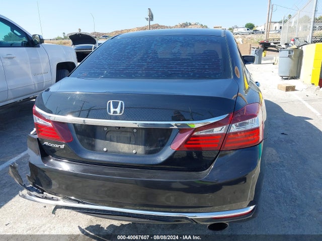 Honda ACCORD LX 2017 1HGCR2F30HA167675 Image 16
