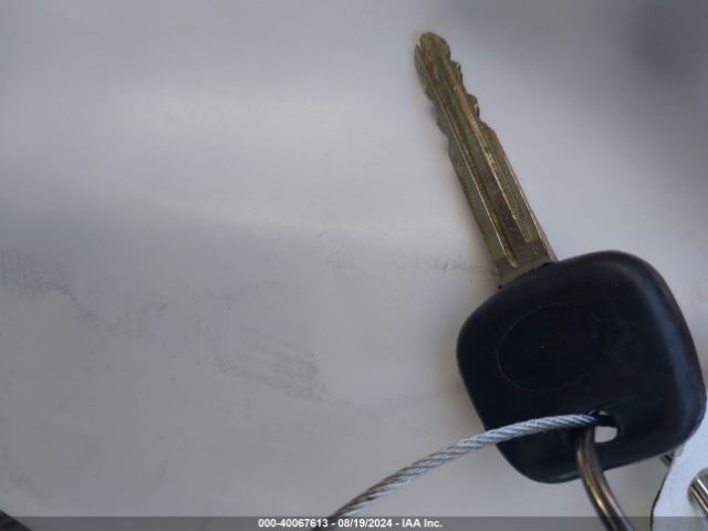 4T1BF1FK4EU859190 Toyota CAMRY L