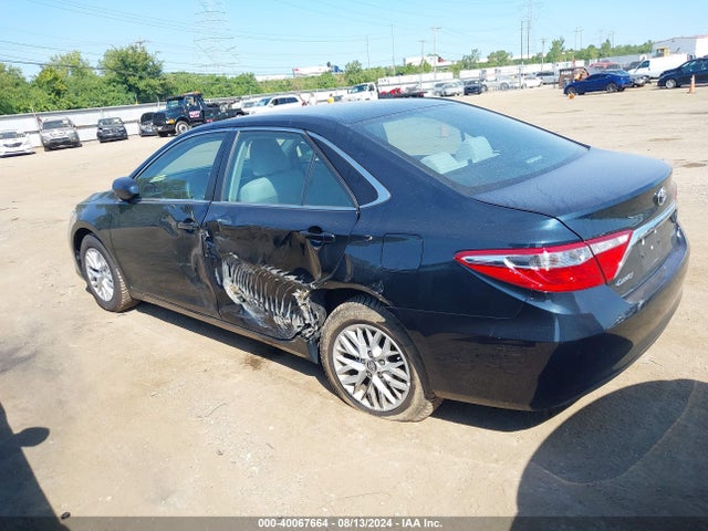 Toyota CAMRY LE 2017 4T1BF1FK6HU661327 Image 3