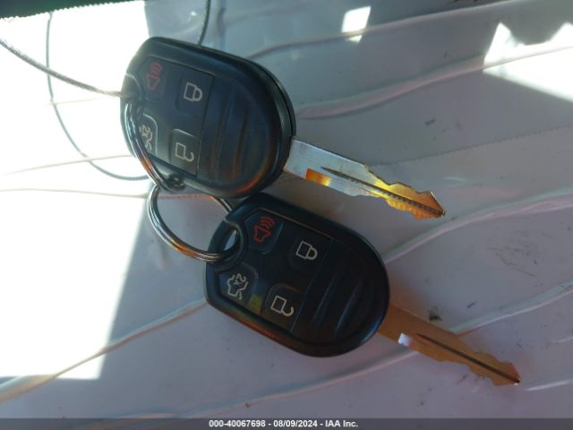 1ZVBP8EM5E5212821 Ford Mustang V6 Premium