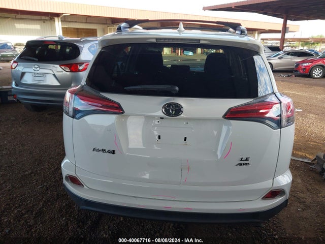 Toyota RAV4 LE 2016 JTMBFREV6GJ064838 Image 16
