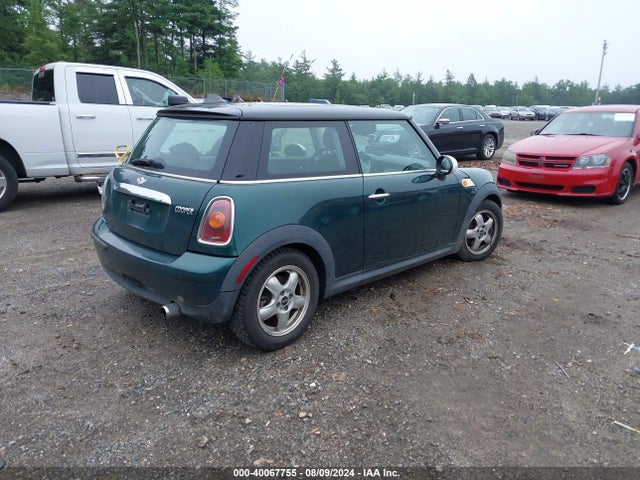 2009 MINI COOPER WMWMF33519TU73553 Photo 3