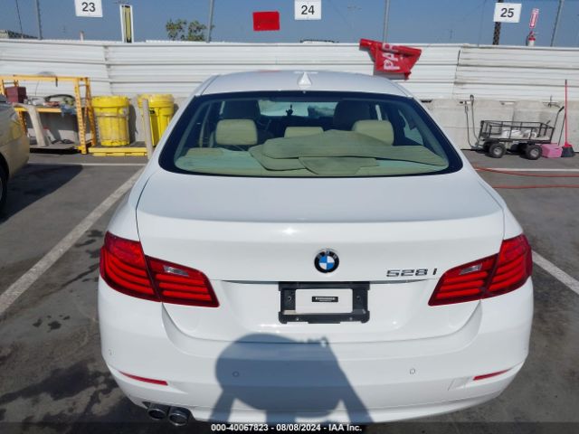 WBA5A5C59ED501506 BMW 528I