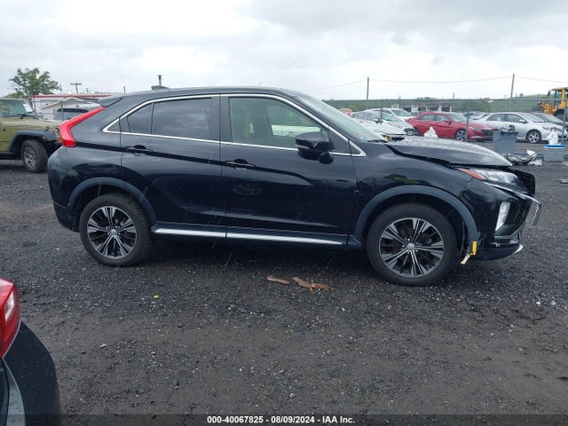 JA4AT5AA3JZ069627 Mitsubishi Eclipse Cross Se/sel