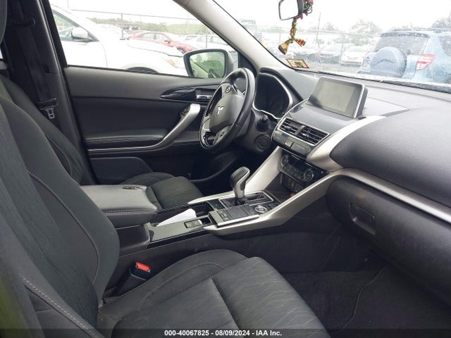 JA4AT5AA3JZ069627 Mitsubishi Eclipse Cross Se/sel