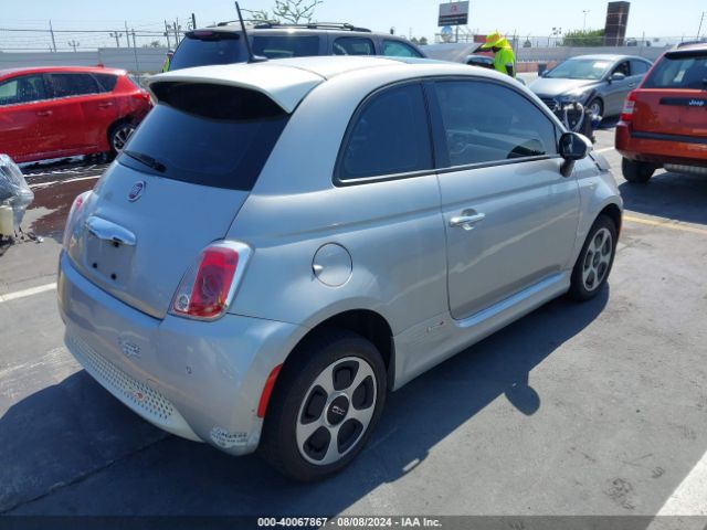 2013 FIAT 500E 3C3CFFGE0DT740547 Photo 3