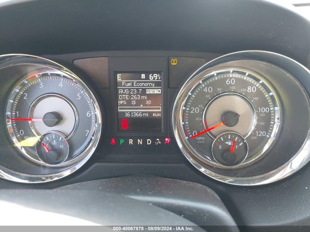 2C4RC1CG6ER300958 Chrysler Town & Country Touring-l