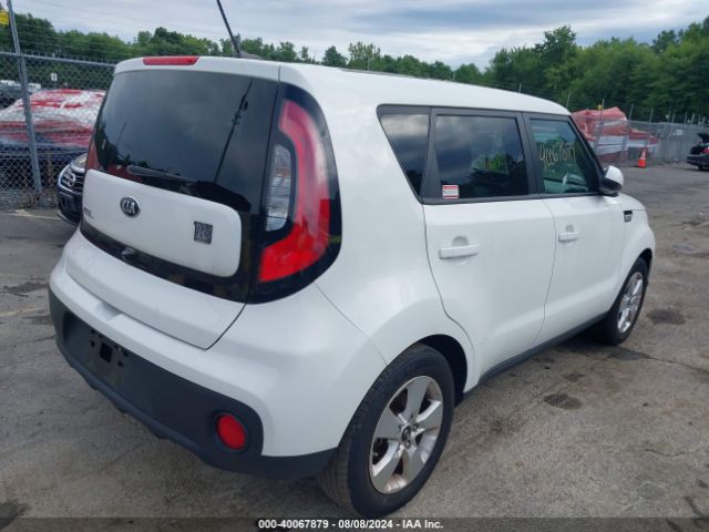 KNDJN2A27J7523901 KIA Soul