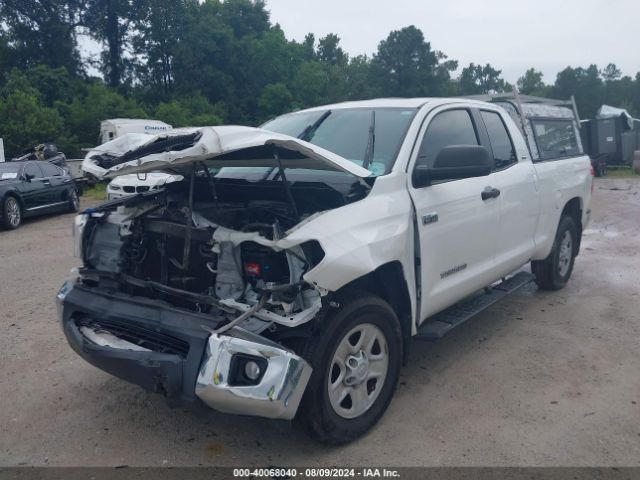 5TFRW5F13GX202593 Toyota Tundra Sr5 5.7l V8