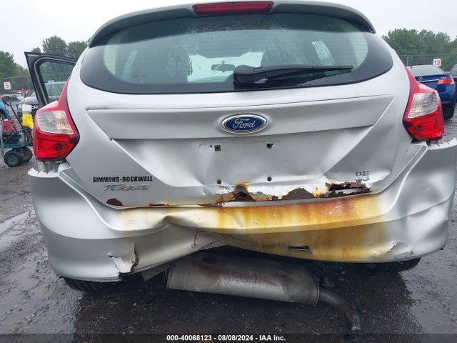 Ford FOCUS SE 2014 1FADP3K25EL366481 Image 6