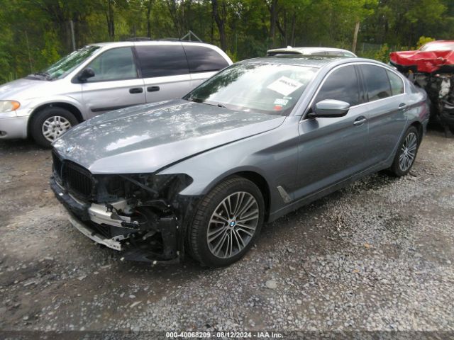 WBAJR3C03LWW71992 BMW 530I