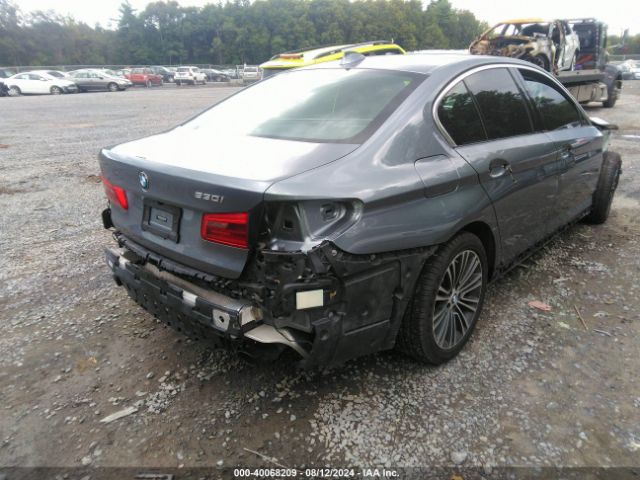 WBAJR3C03LWW71992 BMW 530I