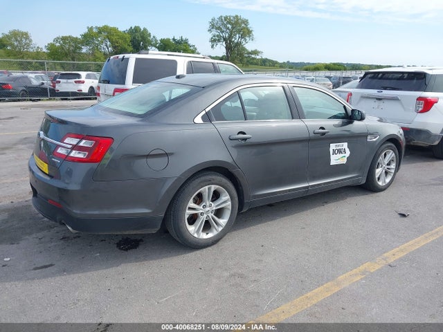Ford TAURUS SE 2016 1FAHP2D8XGG111981 Image 4