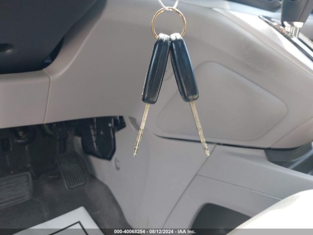 2HKRM4H30EH602330 Honda CR-V LX
